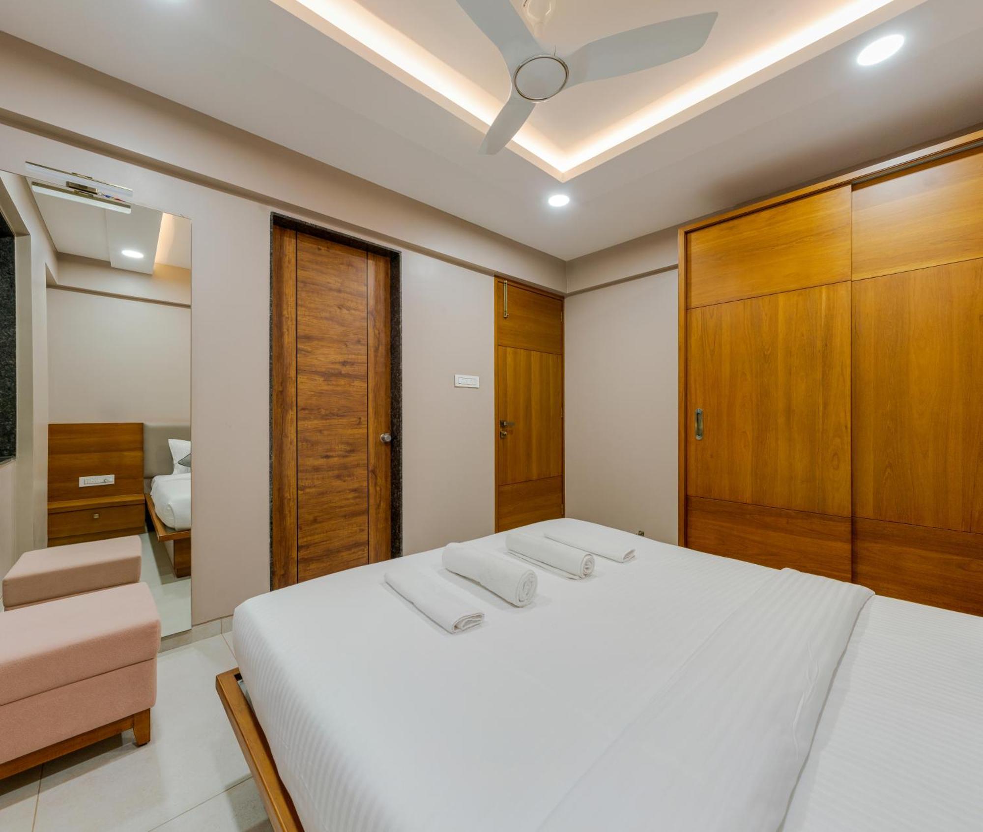 Orchid Avenue Hotel Kolhapur Exterior photo