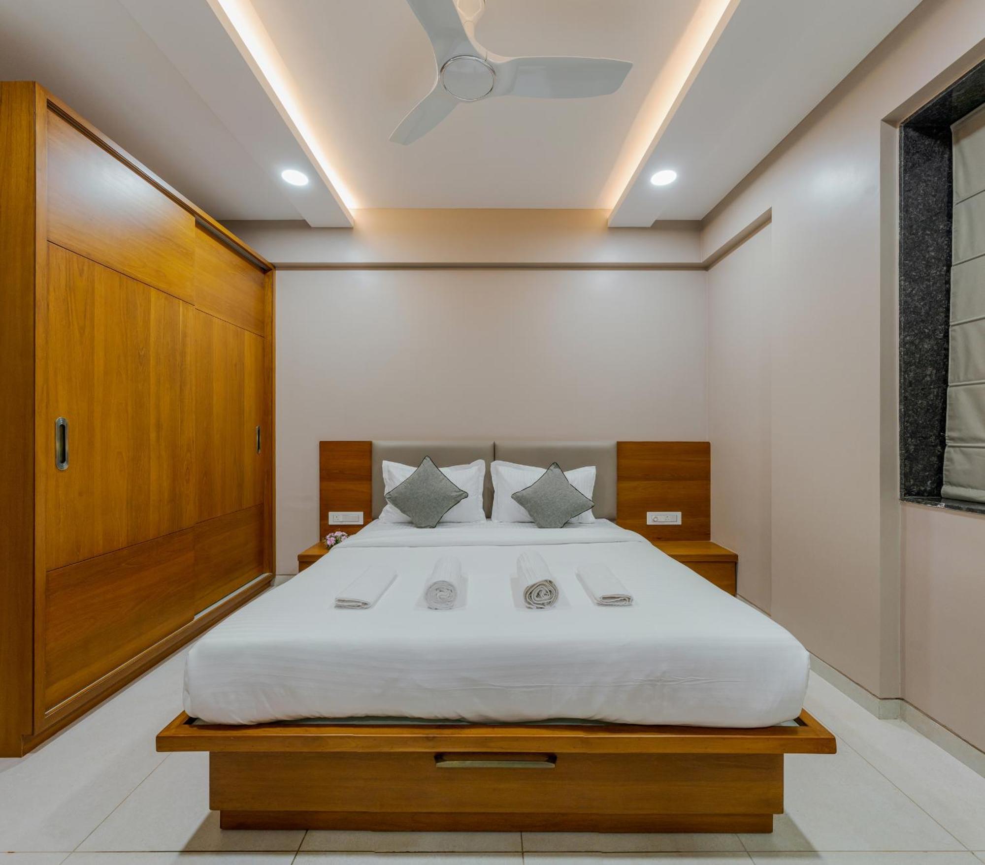 Orchid Avenue Hotel Kolhapur Exterior photo